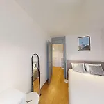 Charming 5th-floor In Vibrant Eaux-vives - Ja9-5 Apartment *